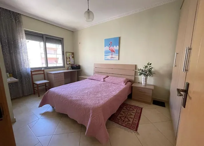 Lovenest Dajti Apartamento