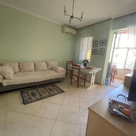 Lovenest Dajti 地拉那